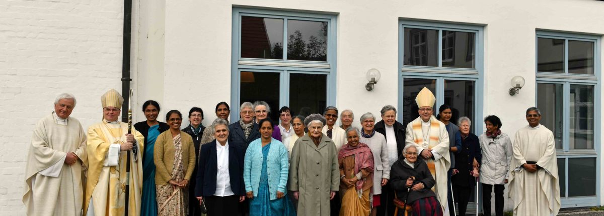 75 Jahre Säkularinstitut Ancillae_Festgäste (Foto Nicolas Schnall pba).jpg